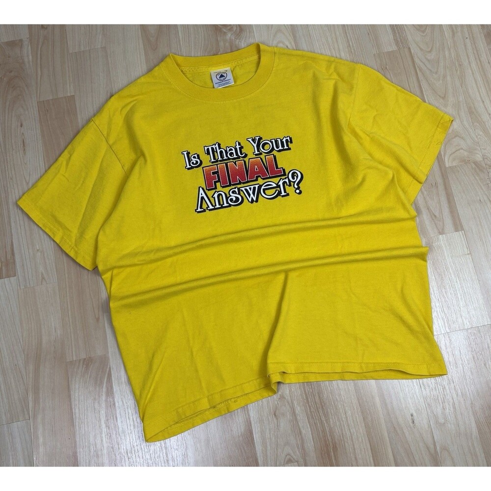 Vintage 90s Y2K Jesus Graphic T-Shirt / Yellow / Size Medium